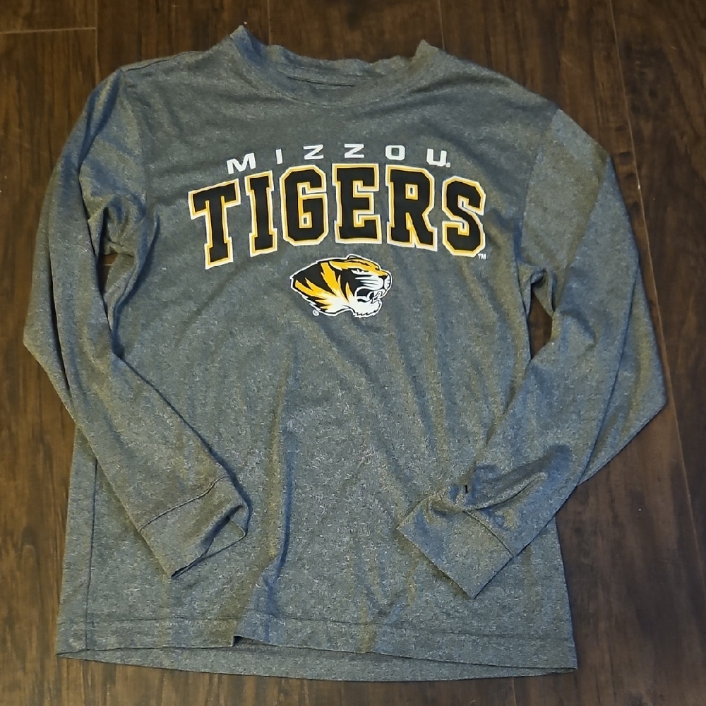 Campus Heritage Charcoal Long Sleeve Tee